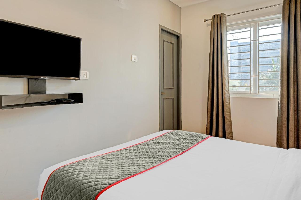 Oyo Townhouse 74871 Thoraipakkam Otel Chennai Dış mekan fotoğraf