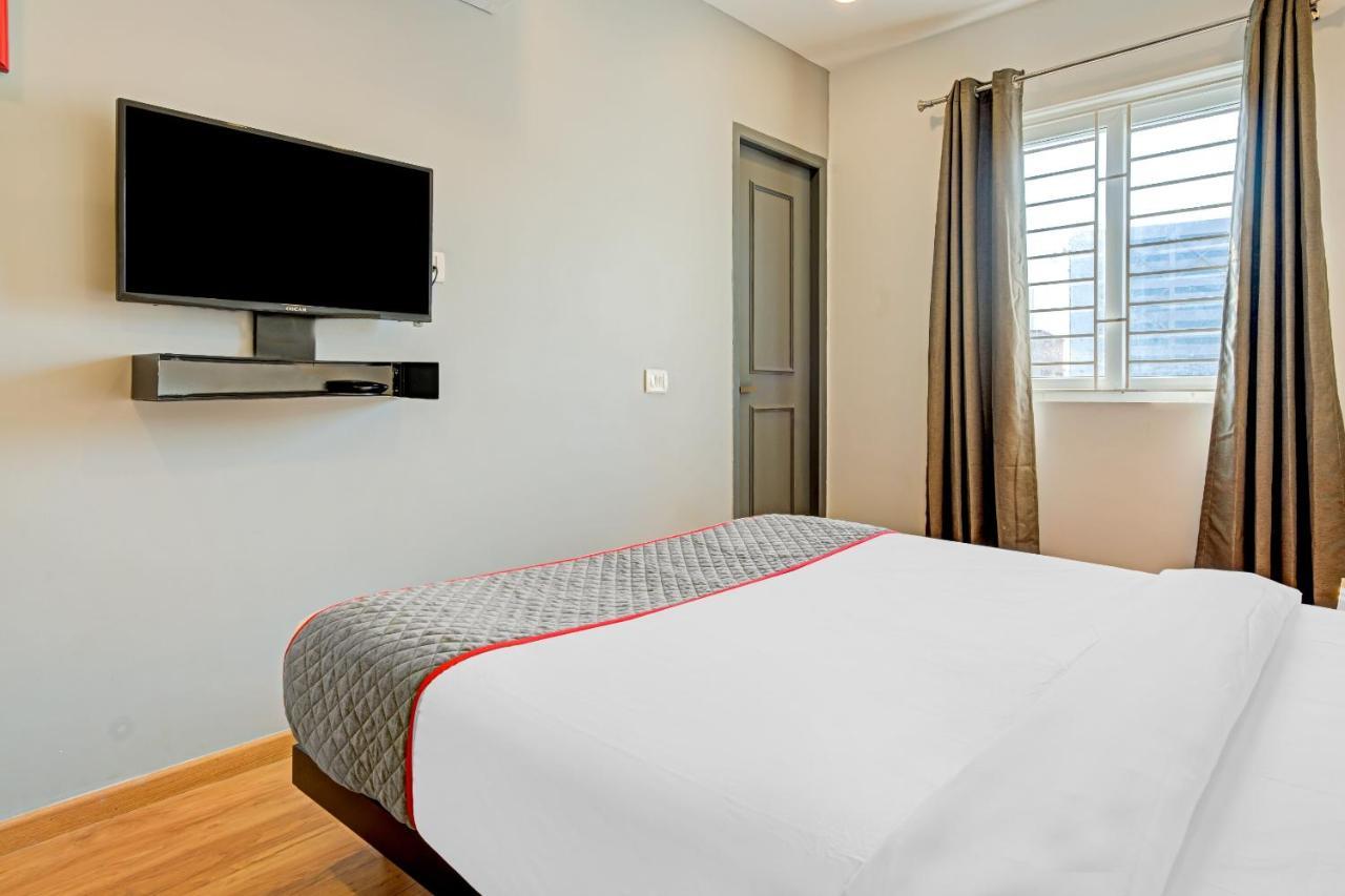 Oyo Townhouse 74871 Thoraipakkam Otel Chennai Dış mekan fotoğraf